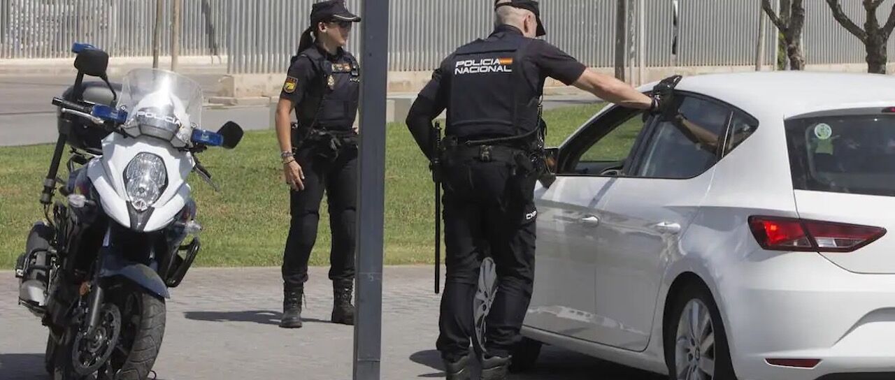 Todas las noticias de coches en un solo portal: Pruebas, fotos, vídeos, informes...