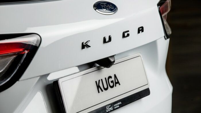 Ford Kuga Black Edition 6 700x394