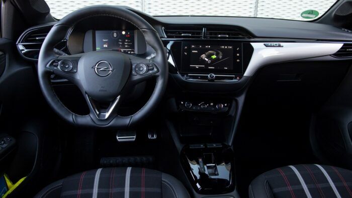 Opel Corsa 40 Aniversario 2022 38 700x394