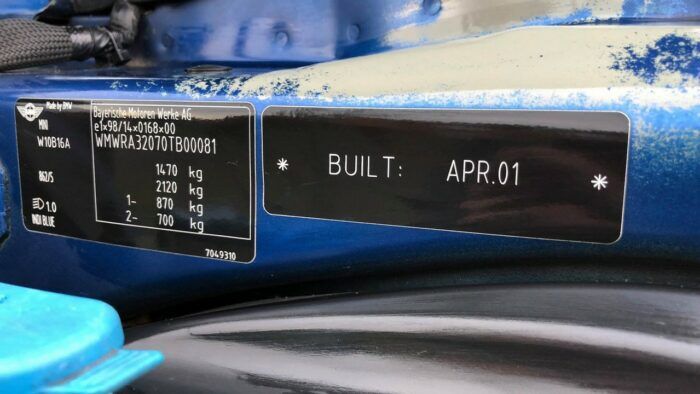 Placa Del Fabricante Numero VIN 700x394