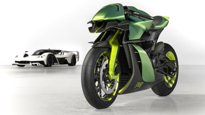 AMB 001 Pro: la moto Aston Martin se pasa al circuito