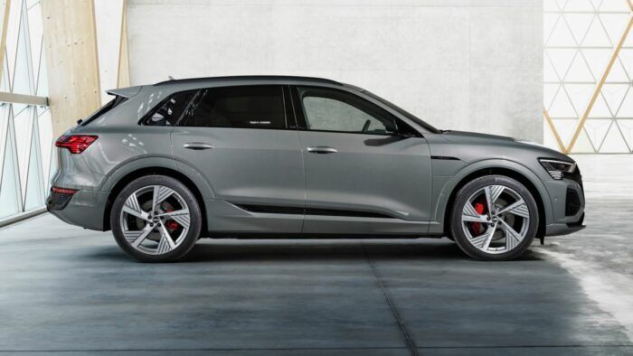 Audi Q8 E Tron Quattro 2023 27 700x394