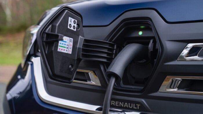 Renault Kangoo E Tech 91 700x394