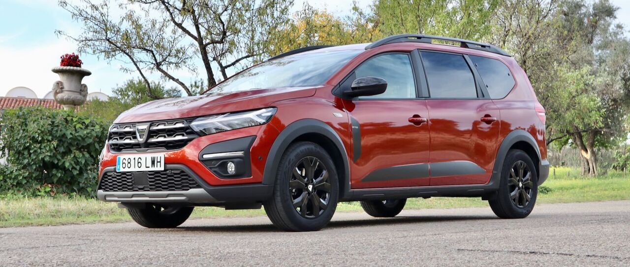 Todas las noticias de coches en un solo portal: Pruebas, fotos, vídeos, informes...