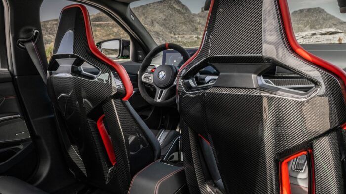 BMW M3 CS 121 700x394