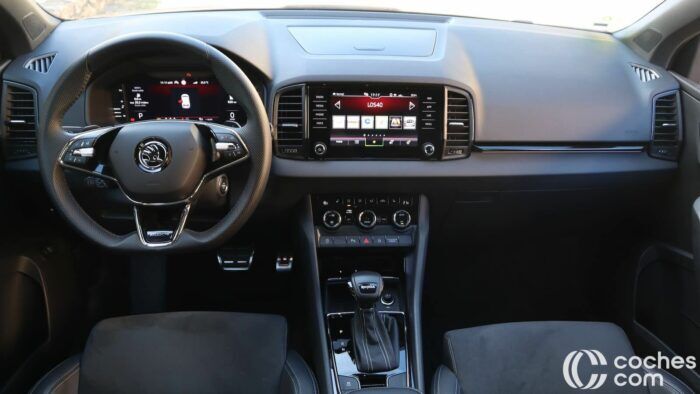 Skoda Karoq 15 TSI Prueba Interior 4 700x394