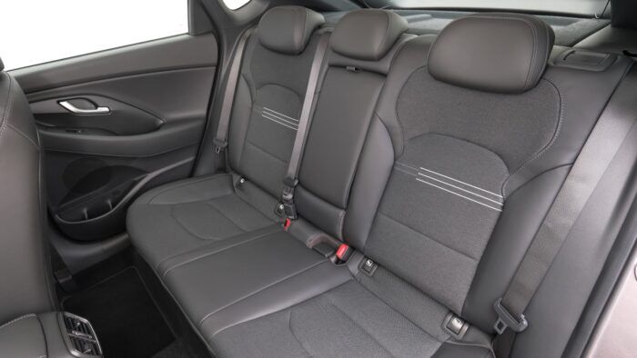 Hyundai I30 Fastback 2 700x394