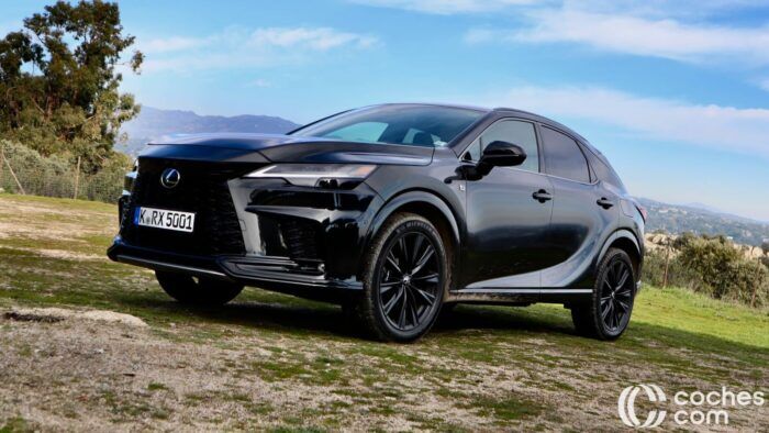 Lexus RX 500h 2023 Prueba 11 700x394