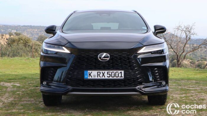 Lexus RX 500h 2023 Prueba 5 700x394