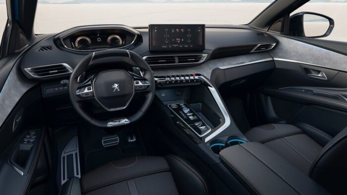 Peugeot 3008 5008 MHEV 2 700x394