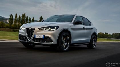 Alfa Romeo Stelvio Competizione 2023