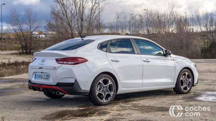 Hyundai I30 Fastback Prueba 18 700x394