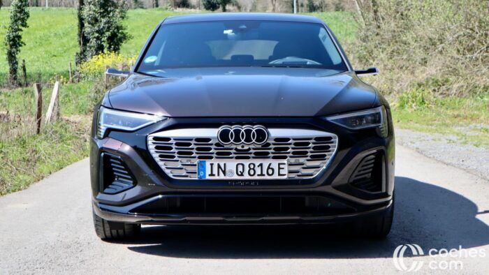 Audi Q8 Sportback 55 E Tron Prueba 6 700x394