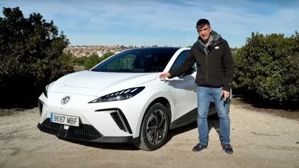 Analizamos el MG 4 en vídeo: no es un coche revolucionario, pero saca los colores a algunos