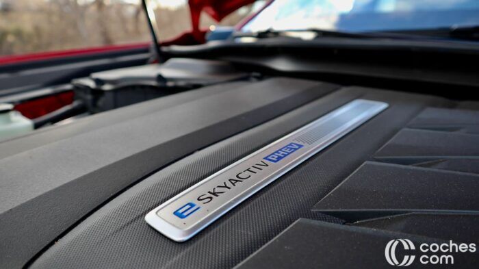 Mazda CX 60 PHEV Homura Prueba Motor 2 700x393