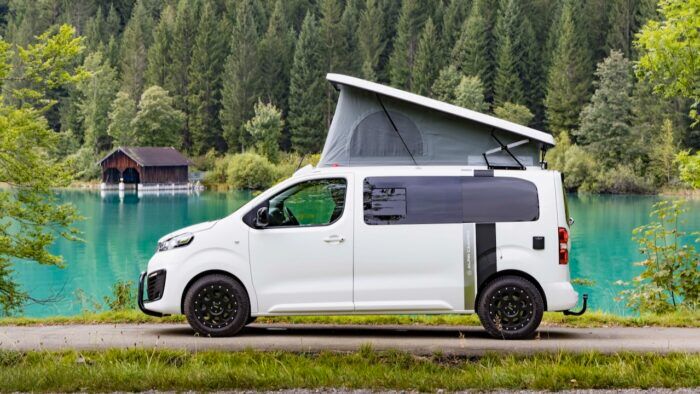Opel Vivaro Alpincamper 11 700x394