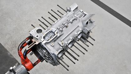¿Tienes un Porsche 911 de entre 1968 y 1976? Ahora puedes poner un cárter de magnesio