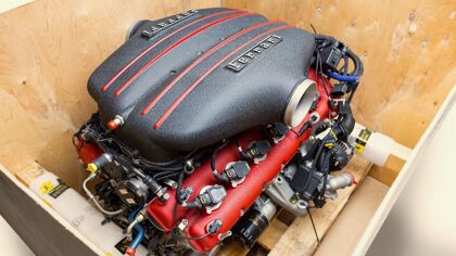 El motor V12 original del Ferrari FXX que nunca salió de su caja de fábrica