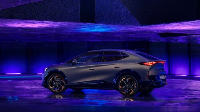 Cupra Tavascan 2024 18 700x394