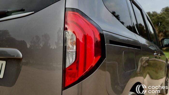 Mercedes Clase T 180 D Prueba Detalle 8 700x393