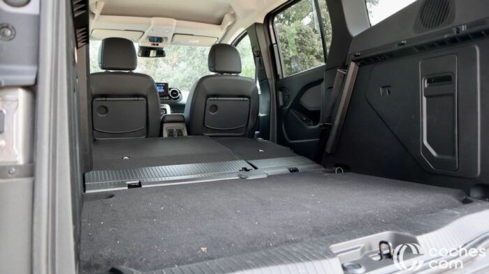 Mercedes Clase T 180 D Prueba Maletero 9 700x393