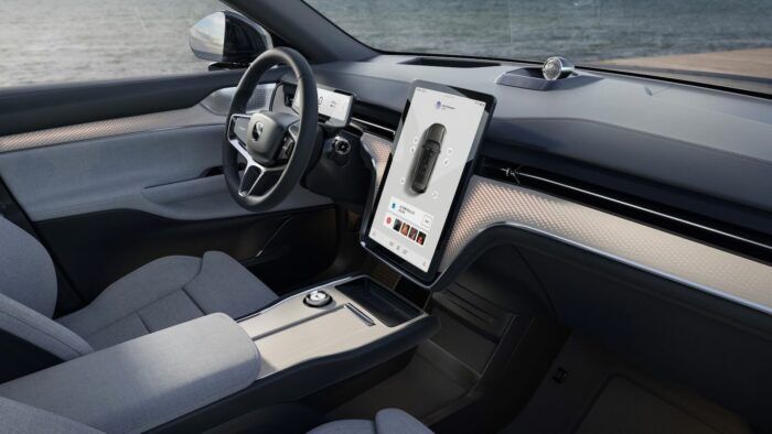 Volvo EX90 Excellence 2023 Interior 8 700x394