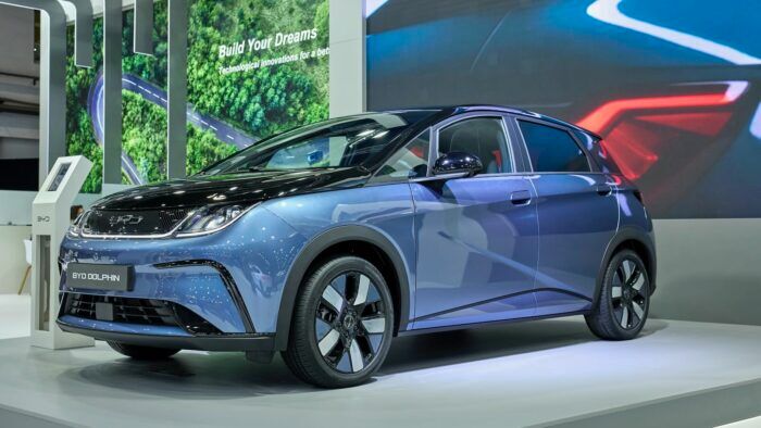 BYD Doplhin Barcelona 1 700x394