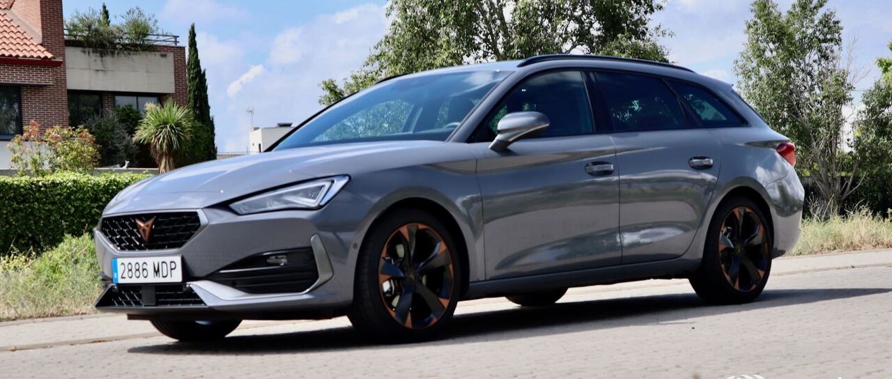 Todas las noticias de coches en un solo portal: Pruebas, fotos, vídeos, informes...