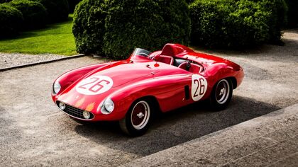Ferrari 750 Monza Spyder: el antecesor de los actuales SP1 y SP2