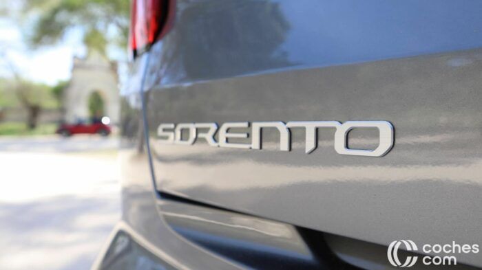 Kia Sorento Black Edition Prueba Detalle 2 700x393