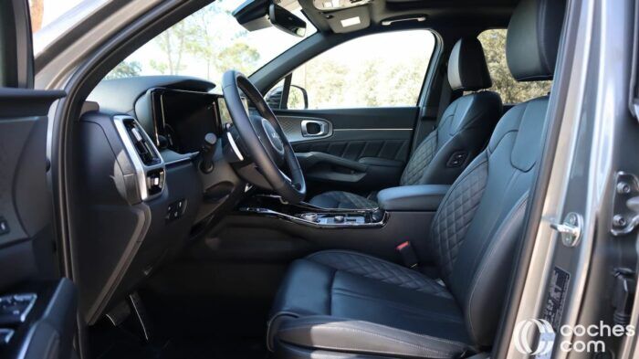 Kia Sorento Black Edition Prueba Interior 3 700x393