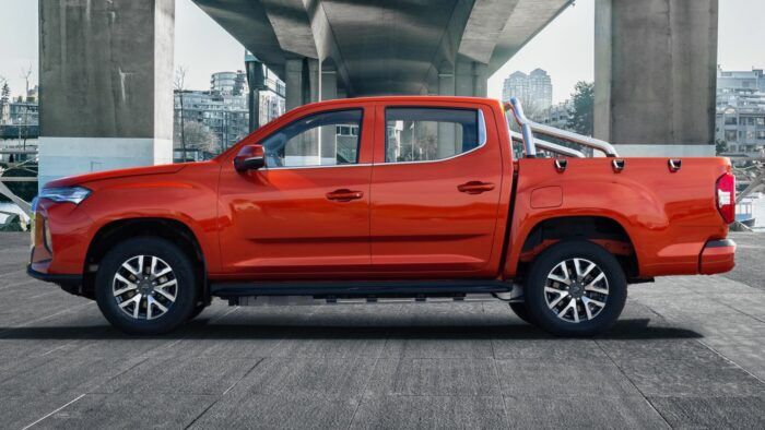 Maxus T90 2023 3 700x394