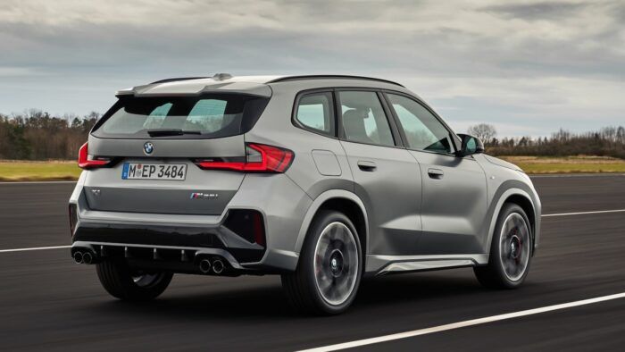 BMW X1 M35i 2023 15 700x394