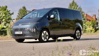 Hyundai Staria, a prueba: el rey de los viajes largos que llega de Corea