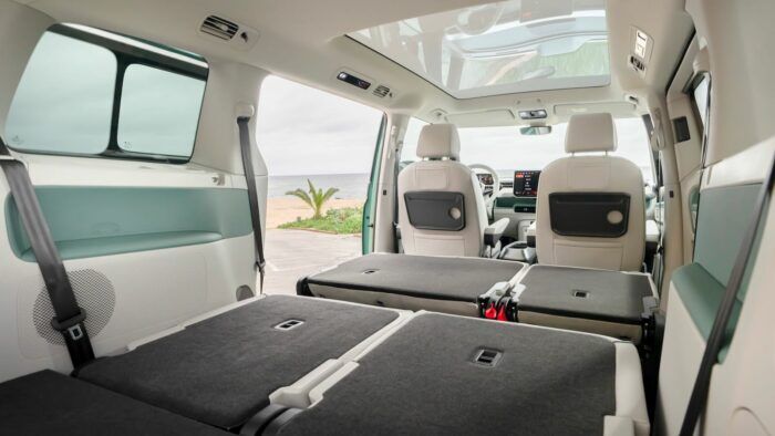 Volkswagen ID BUZZ LWB 2023 Interior 10 700x394