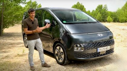 El Hyundai Staria es la nave espacial con la que querrás viajar (con vídeo)