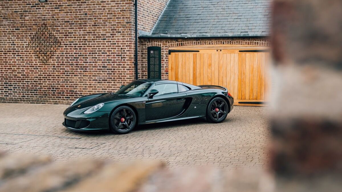 Porsche Carrera GTZ 2