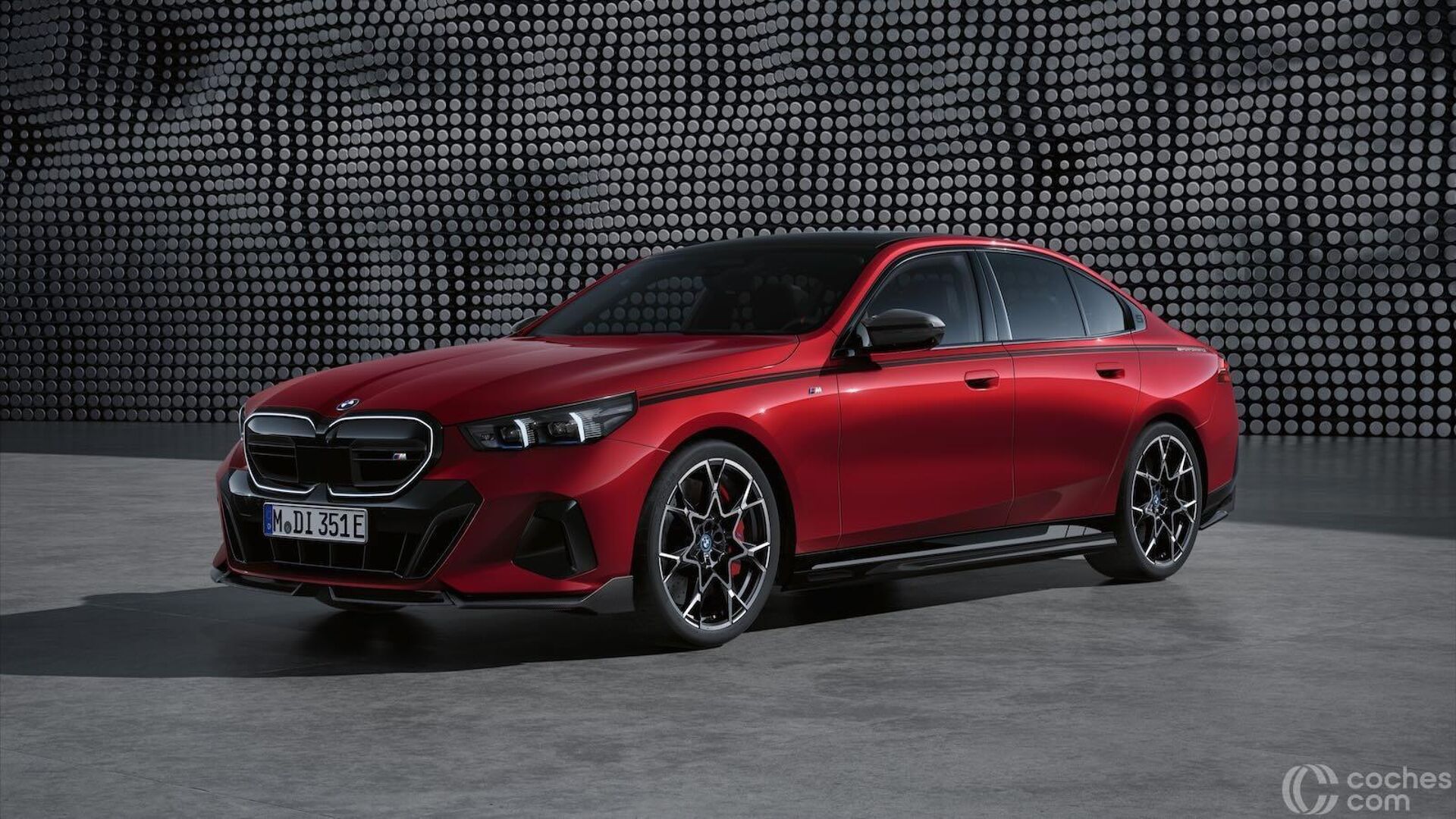 BMW i5 M Performance Parts 2023