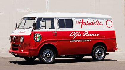 Alfa Romeo F12 Furgone: la furgoneta que se coló entre los deportivos italianos