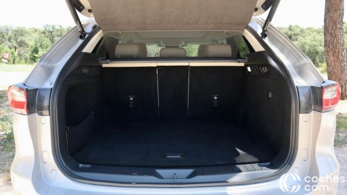 Mazda CX 60 Diesel AWD Takumi Prueba Maletero 1 700x394