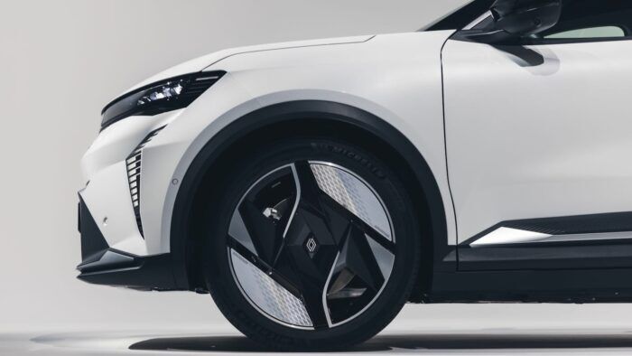 Renault Scenic 2024 Iconic Detalle 5 700x394