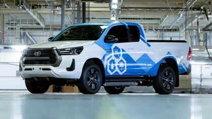 El primer prototipo Toyota Hilux con pila de combustible ya está listo para ser probado