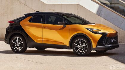 Toyota C-HR HEV 2023