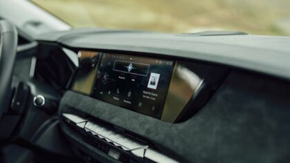 ChatGPT llega a los coches, pero ¿qué es capaz de hacer?