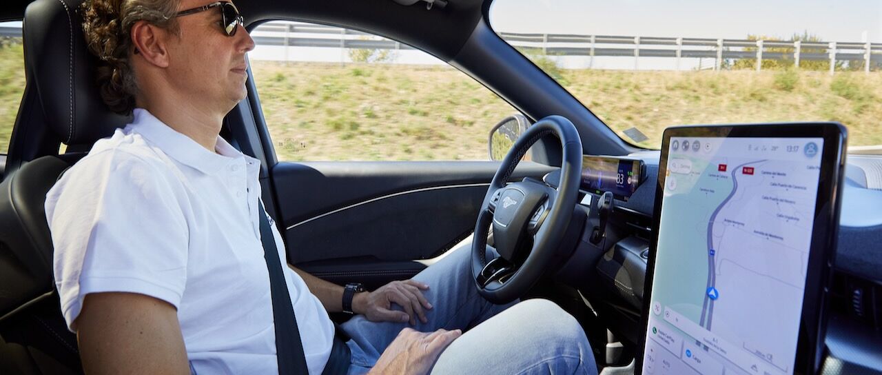 Todas las noticias de coches en un solo portal: Pruebas, fotos, vídeos, informes...