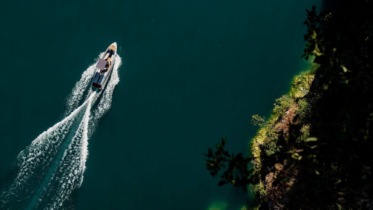 Frauscher X Porsche 850 Fantom Air 13