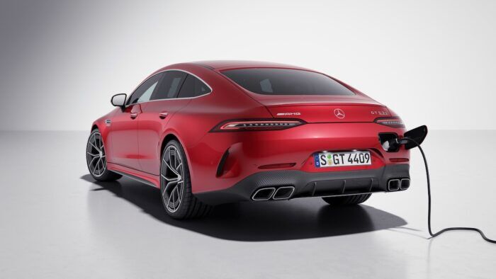 Mercedes AMG GT 63 S E Performance 4 Puertas 1 700x394
