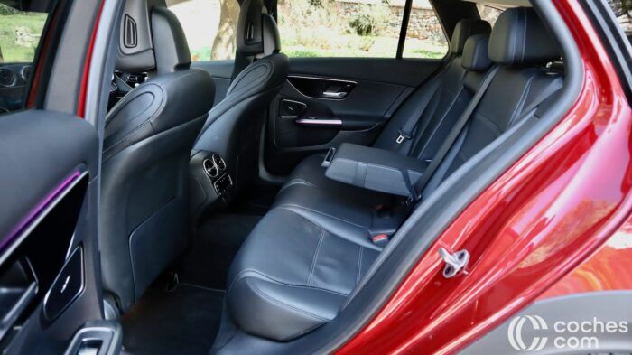 Mercedes Clase C All Terrain Prueba Interior 24 700x393