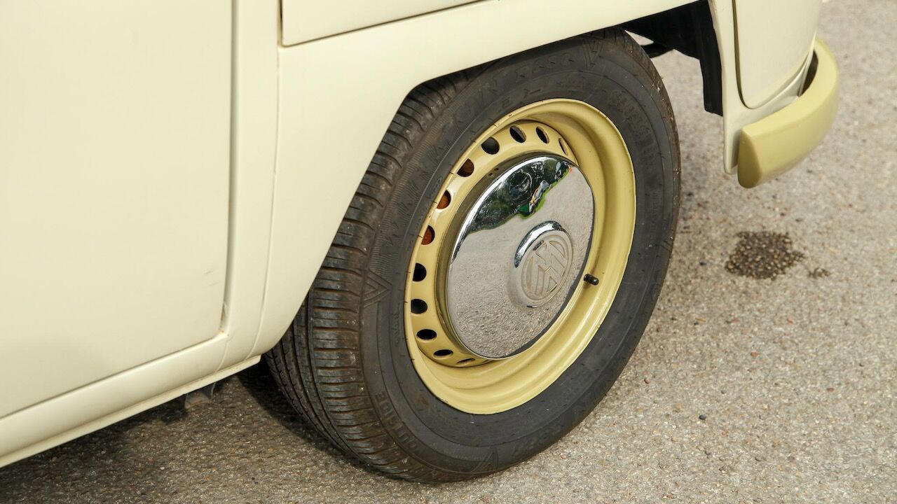 Volkswagen Type 2 Splitscreen 13