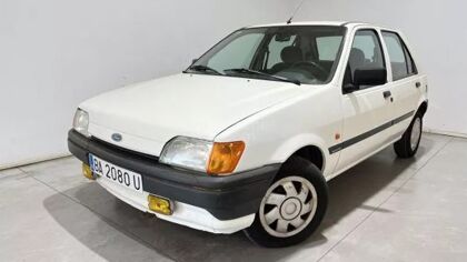 Coches que te puedes comprar en coches.com por el precio de un iPhone 15 Pro Max